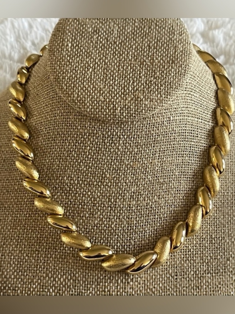 Vintage Gold Plated Textured Link Choker Necklace 16” Chunky Statement Collar